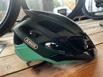 Helma Abus FR-1 (52-57cm)