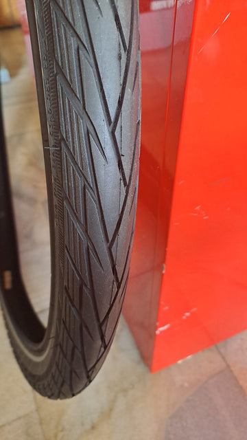 plášť Schwalbe Energizer Active Plus 28x2.0